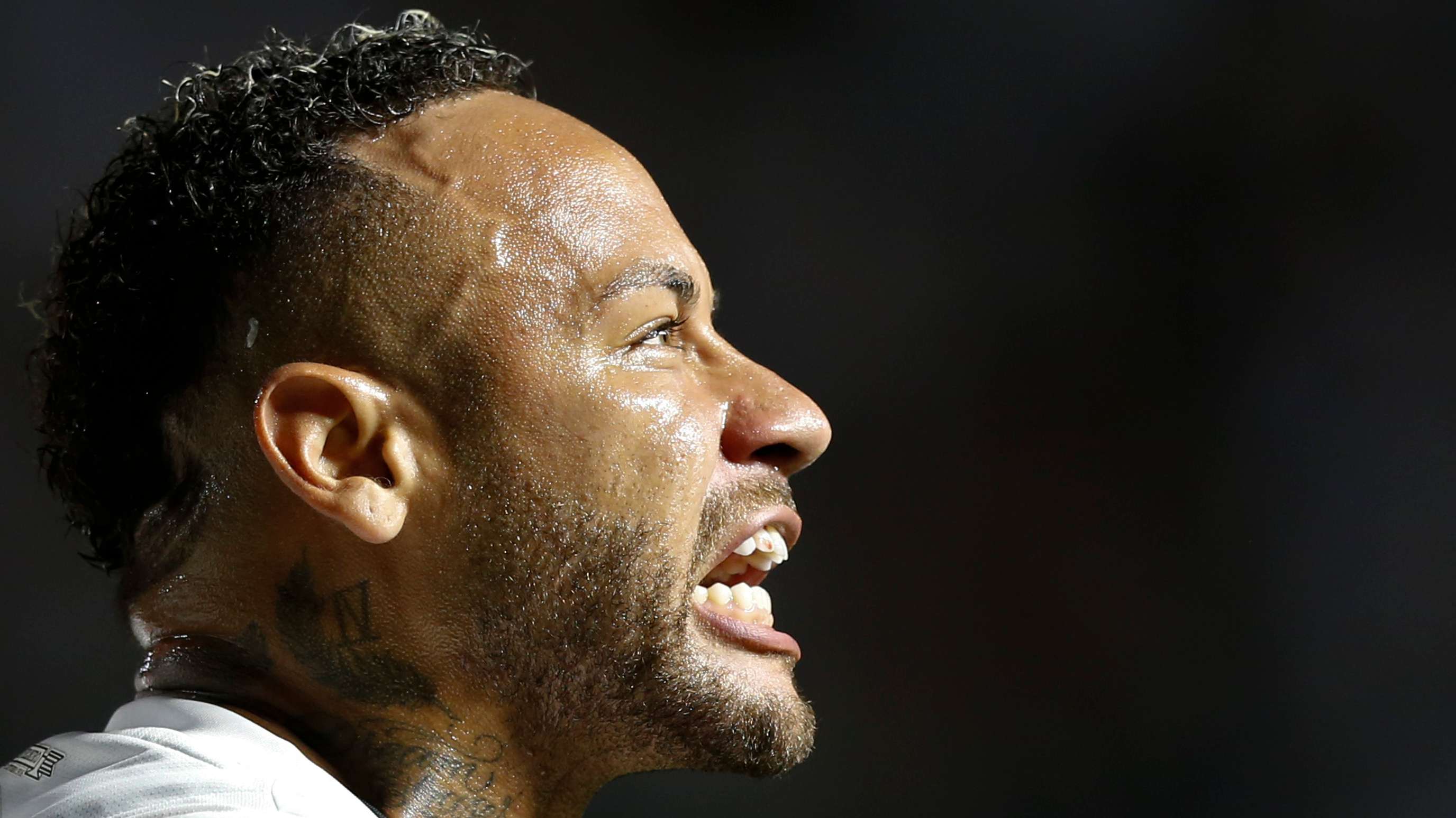 在群雄逐鹿 在群雄逐鹿